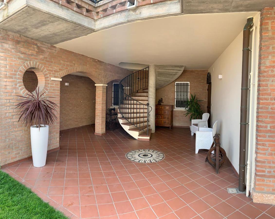 Villa Oasi Ferrara Eksteriør bilde
