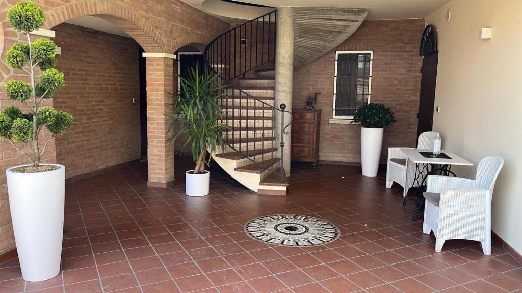 Villa Oasi Ferrara Eksteriør bilde