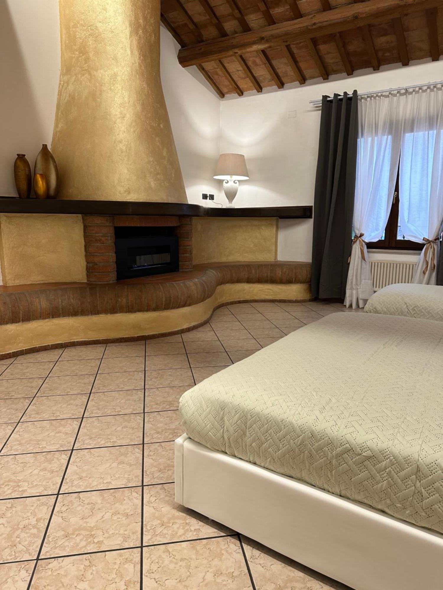 Villa Oasi Ferrara Eksteriør bilde