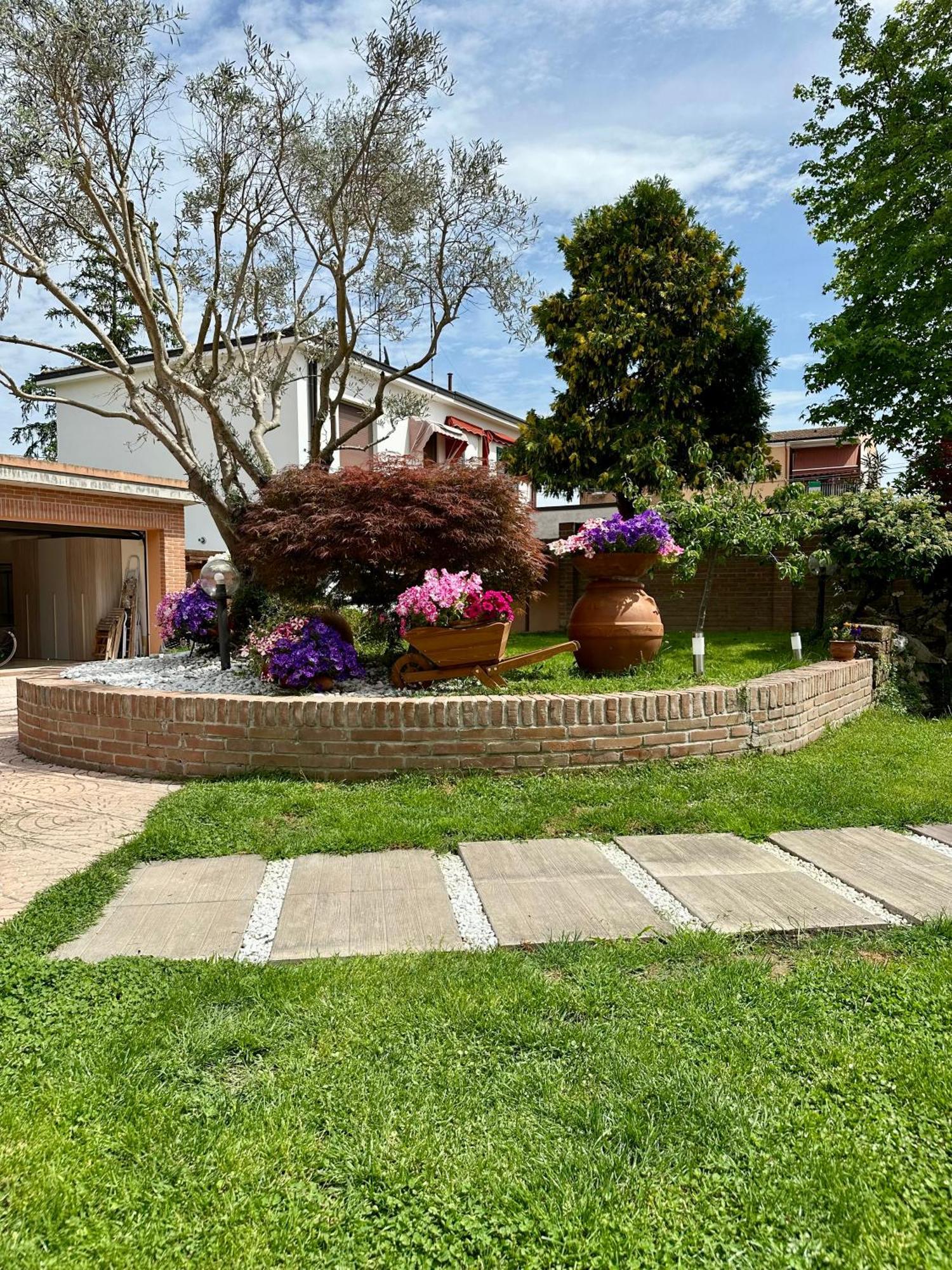 Villa Oasi Ferrara Eksteriør bilde