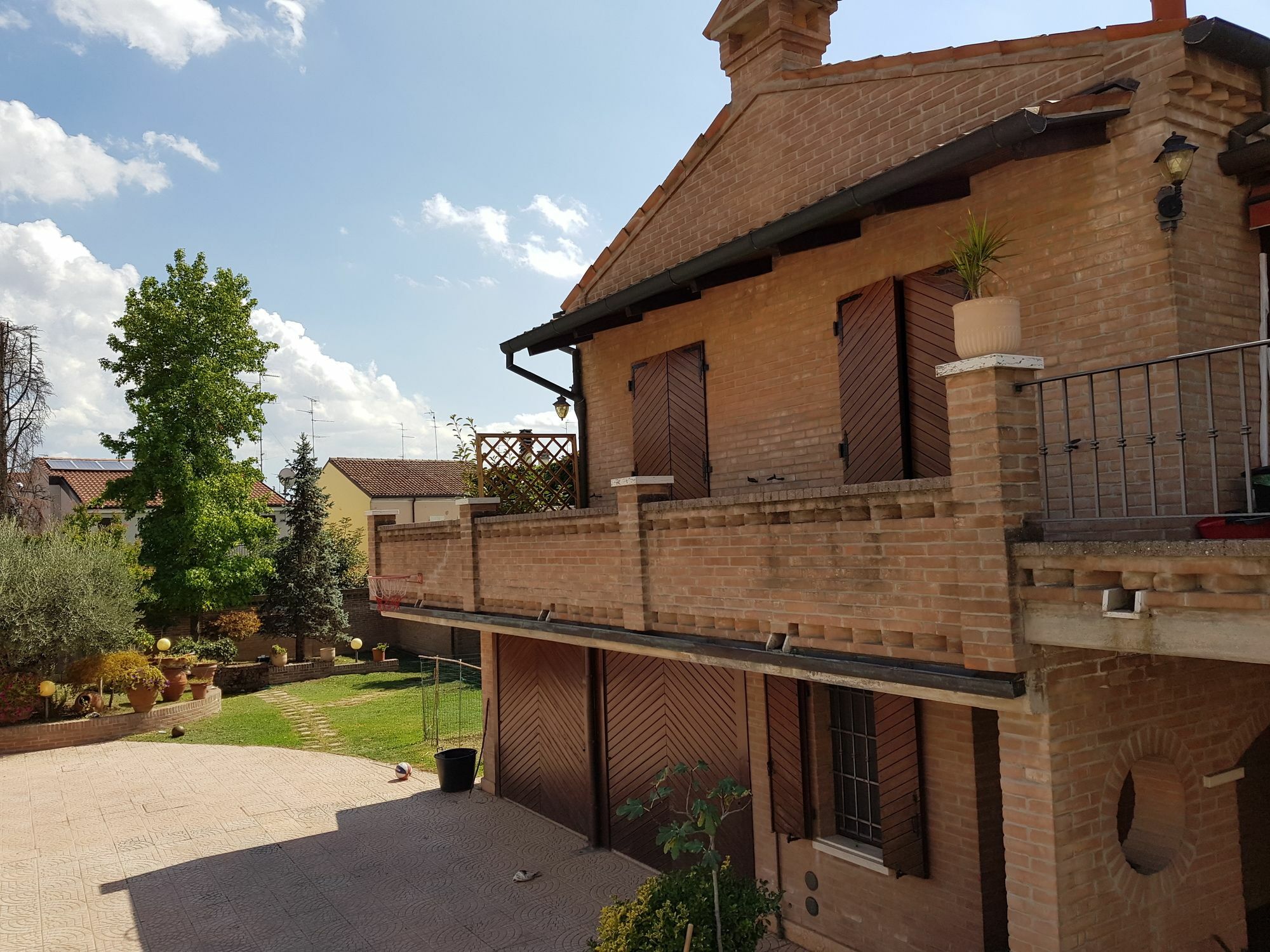 Villa Oasi Ferrara Eksteriør bilde